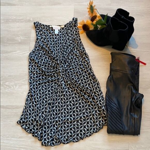 DVF A Pea In‎ The Pod Sleeveless Silk Tank - Picture 2 of 9